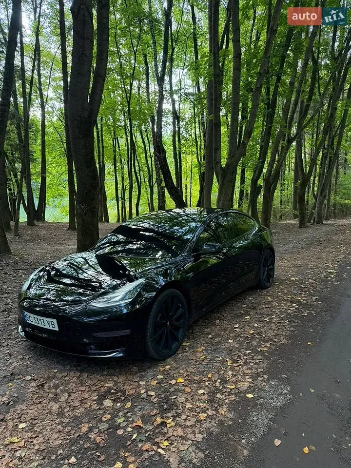 Tesla Model 3
