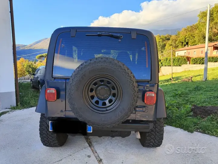 Jeep Wrangler 2000 photo 4
