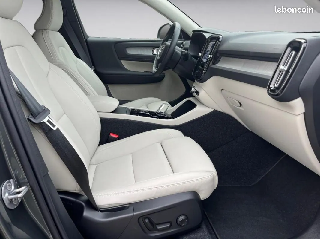 Volvo Xc40 2026 photo 4