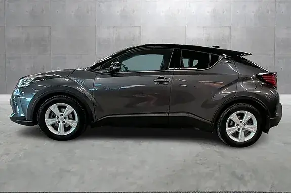 Toyota C-Hr 2023 photo 2