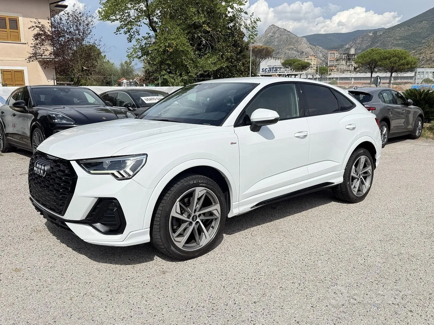 Audi Q3 2022 photo 3