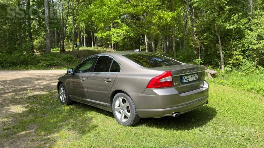 Volvo S80 2009 photo 2
