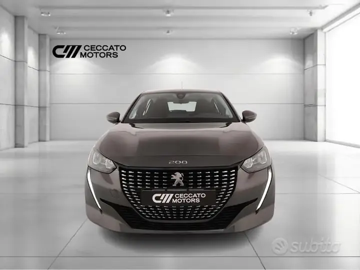 Peugeot 208 2021 photo 2