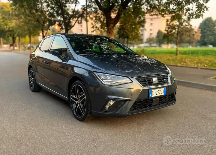 Seat Ibiza 2021 photo 2