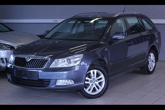 Skoda Octavia 2012 photo 2