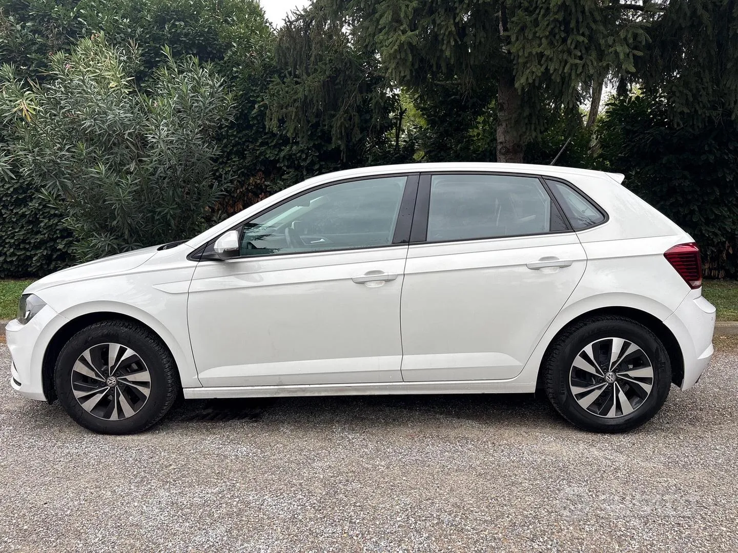 Volkswagen Polo 2018 photo 3