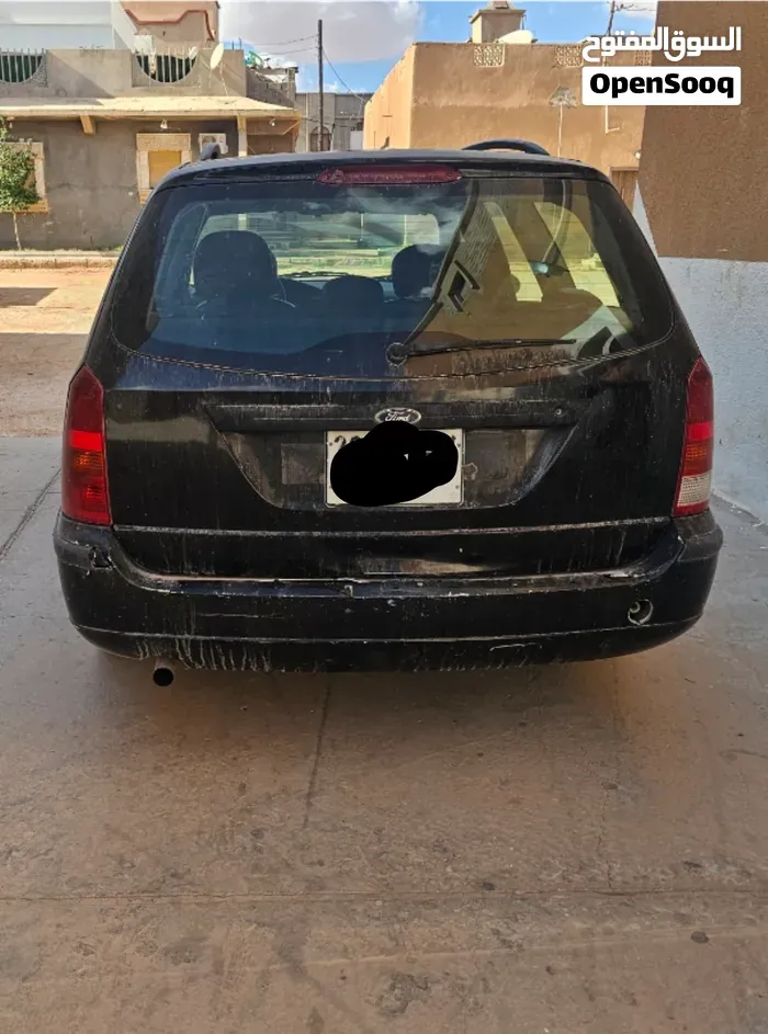 Ford Focus 2004 photo 2