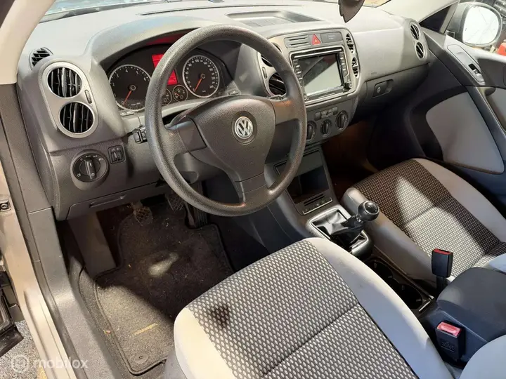 Volkswagen Tiguan 2009 photo 4