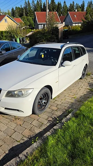 BMW 320D 2007 photo 2