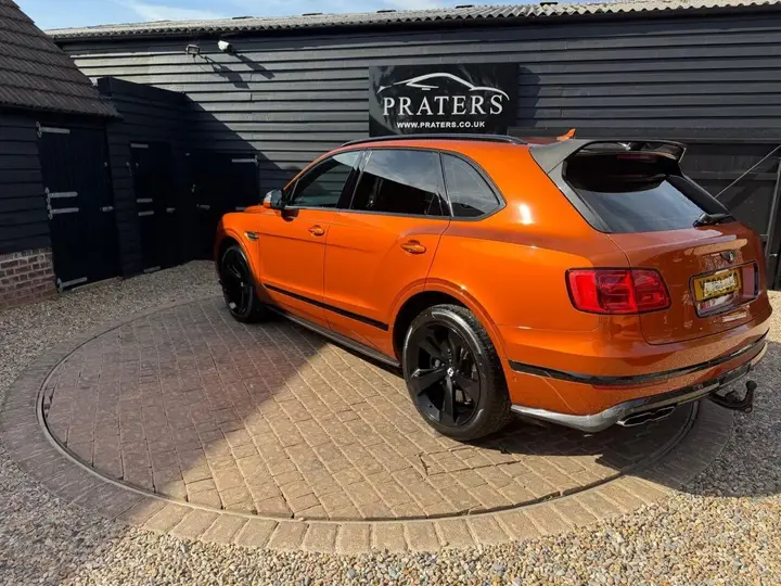 Bentley Bentayga 2018 photo 3