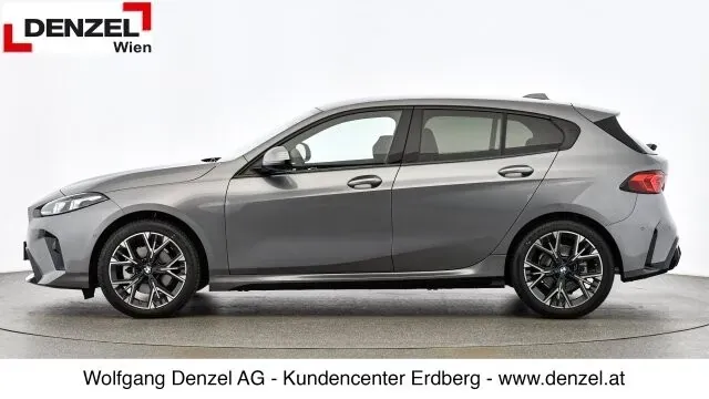 BMW 1 Series 2025 photo 2