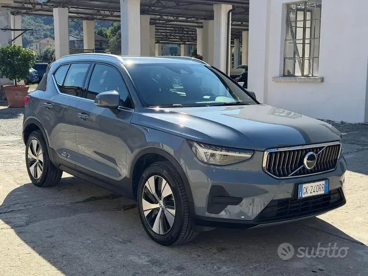 Volvo Xc40 2022 photo 3