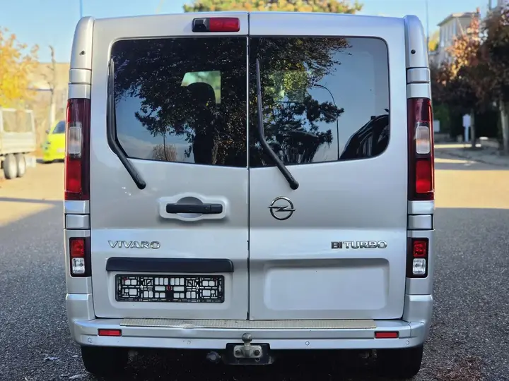 Opel Vivaro 2017 photo 5