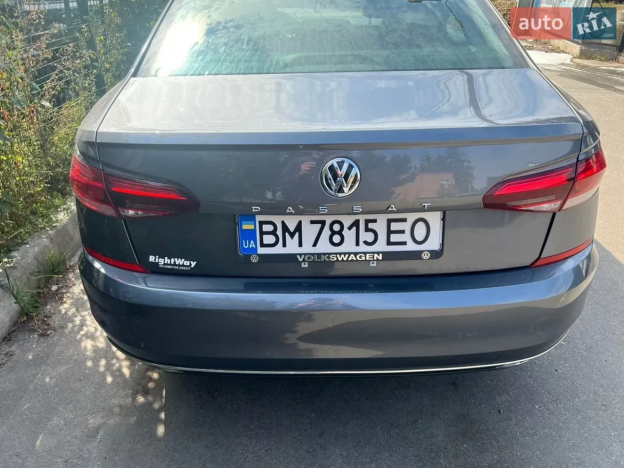 Volkswagen Passat 2019 photo 2