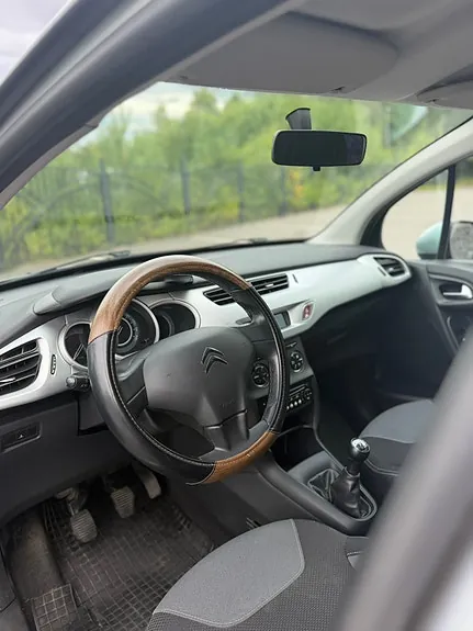 Citroen C3 2012 photo 5