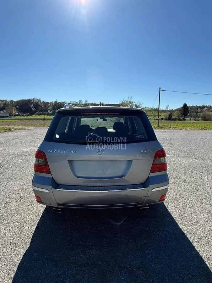 Mercedes-Benz Glk 220 2011 photo 2