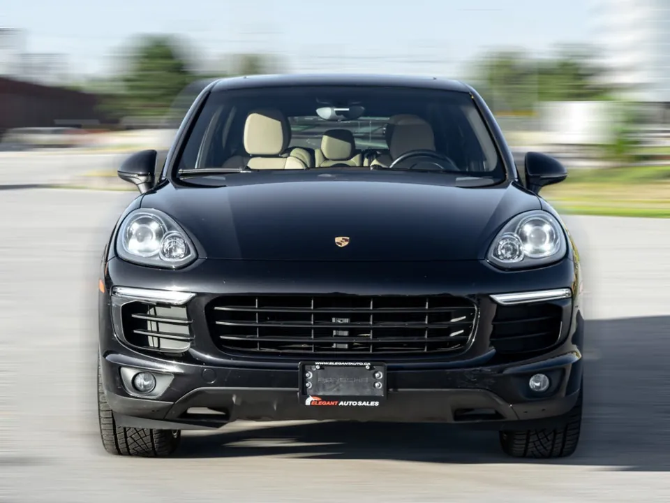 Porsche Cayenne 2016 photo 2