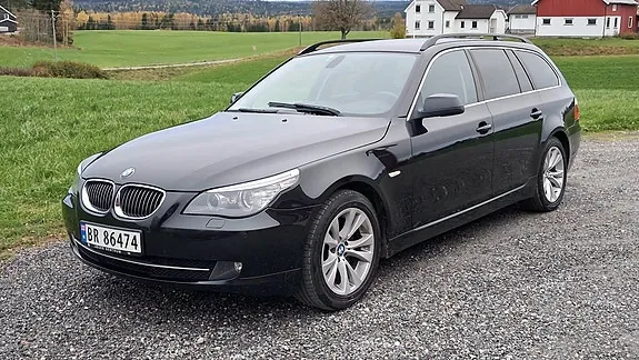 BMW 520D 2009 photo 2