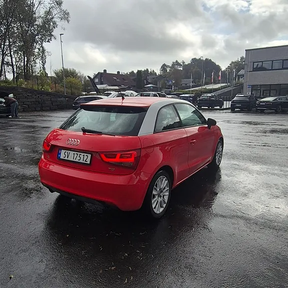 Audi A1 2011 photo 5