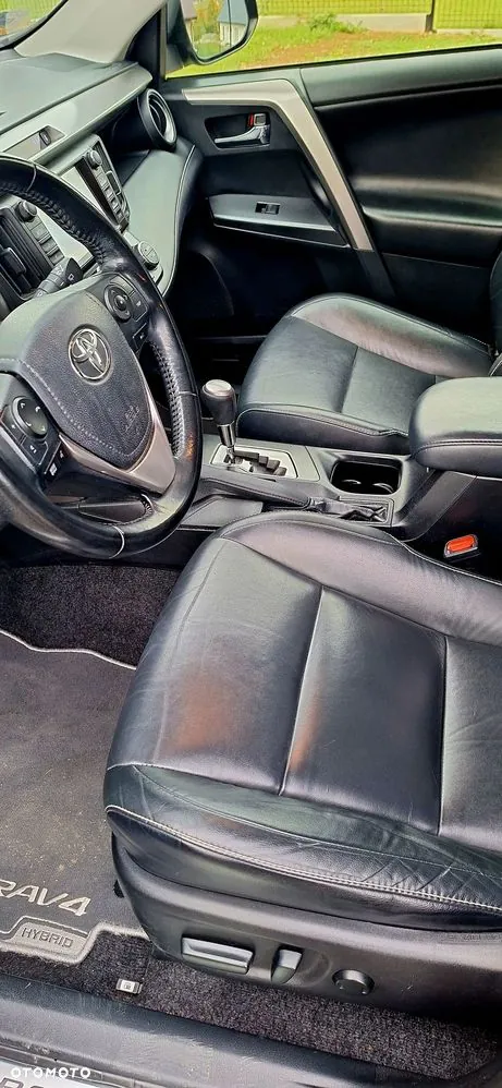 Toyota Rav4 2018 photo 4