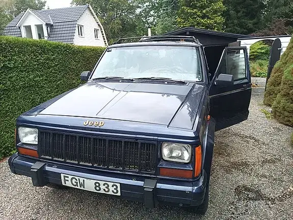 Jeep Cherokee