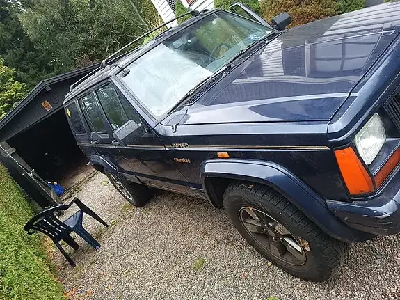 Jeep Cherokee 1994 photo 2