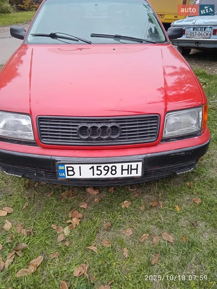 Audi 100