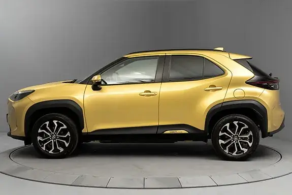 Toyota Yaris Cross 2023 photo 2