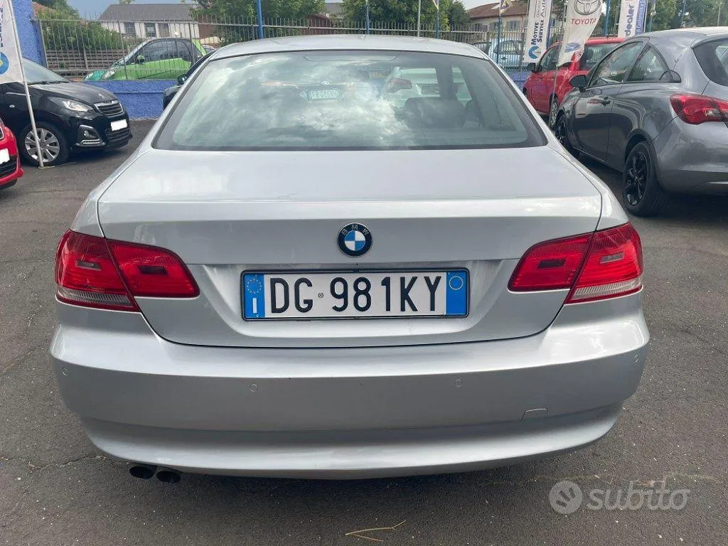 BMW 325I 2007 photo 4