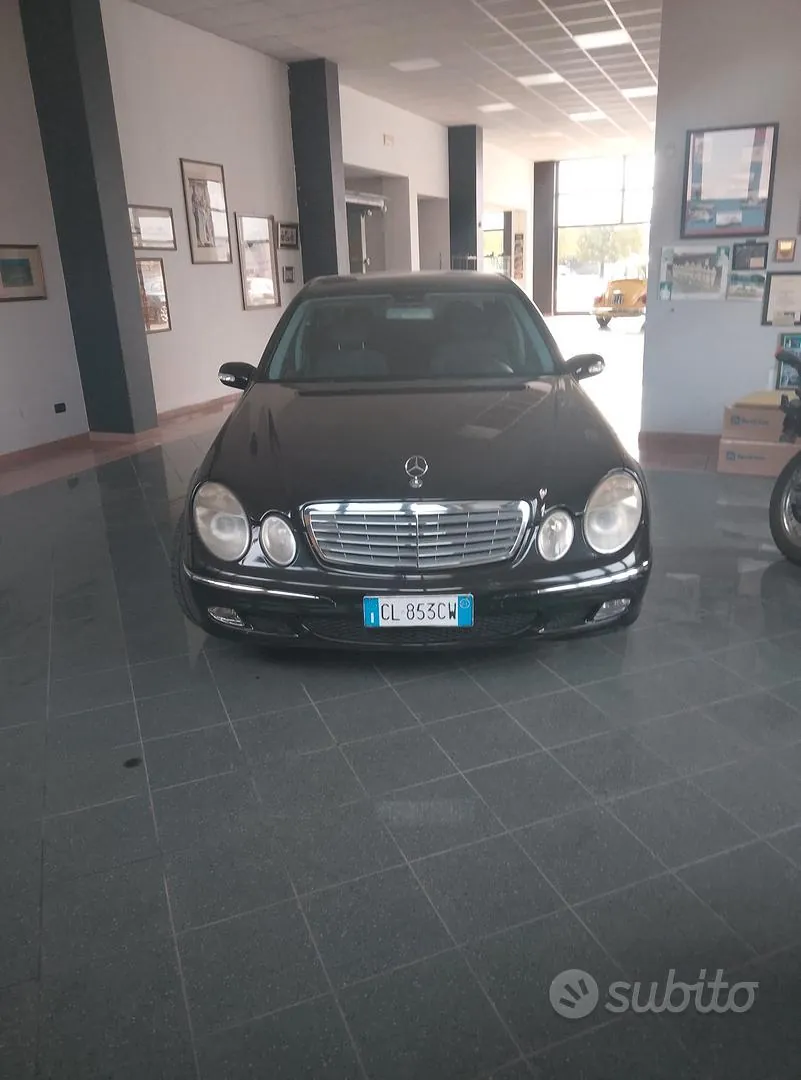 Mercedes-Benz E 270