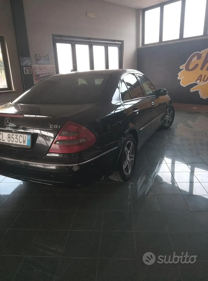 Mercedes-Benz E 270 2003 photo 5