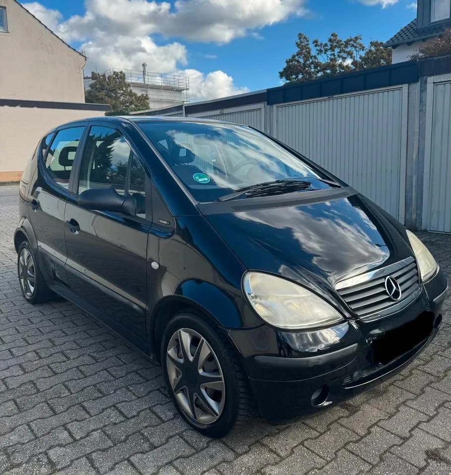 Mercedes-Benz A160