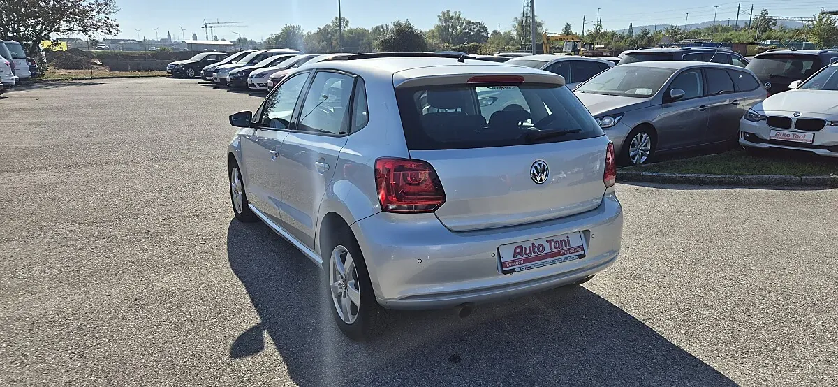 Volkswagen Polo 2011 photo 3