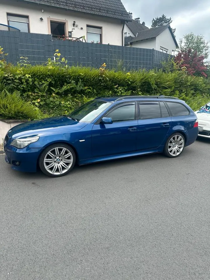 BMW E61