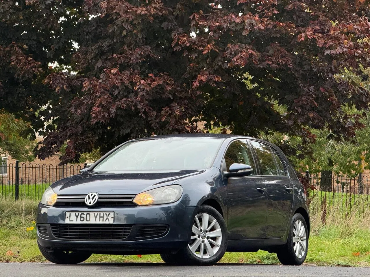 Volkswagen Golf 2010 photo 2