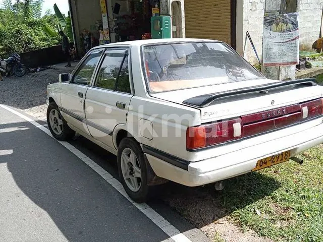 Nissan Sunny 1989 photo 2
