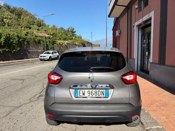 Renault Captur 2014 photo 4