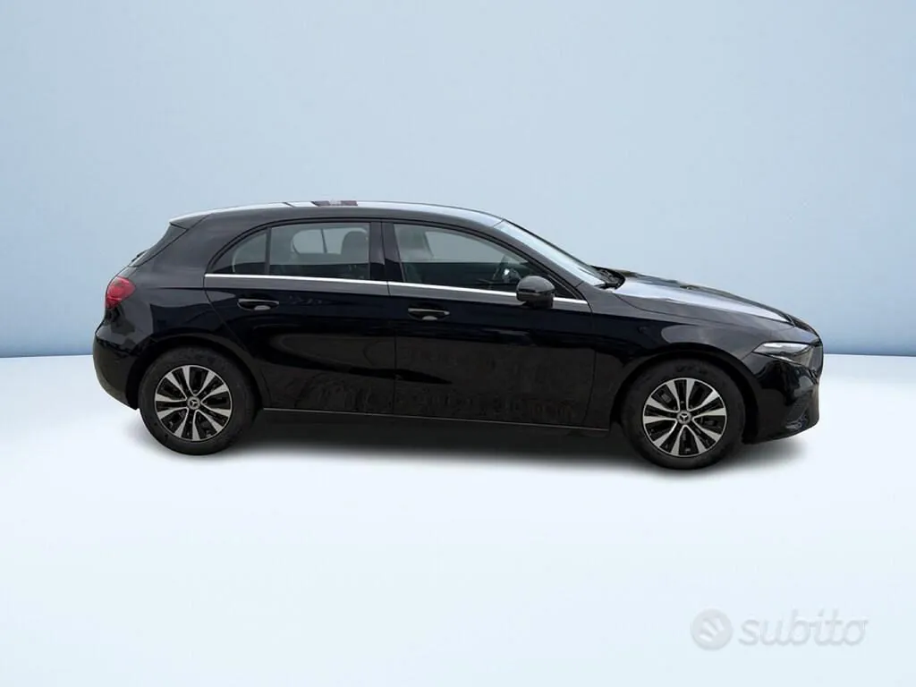 Mercedes-Benz A-Class 2025 photo 3