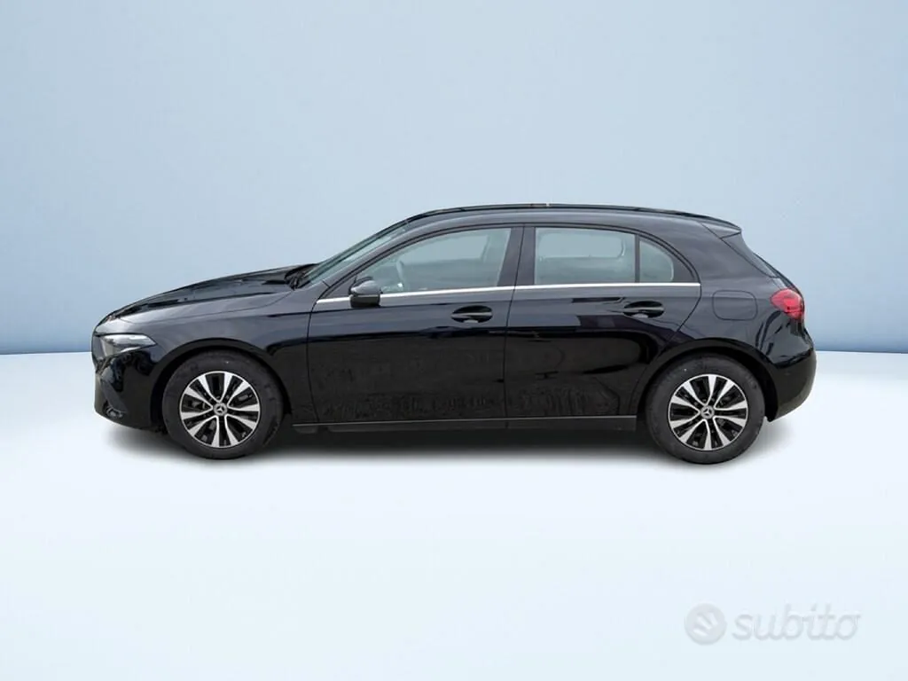 Mercedes-Benz A-Class 2025 photo 4
