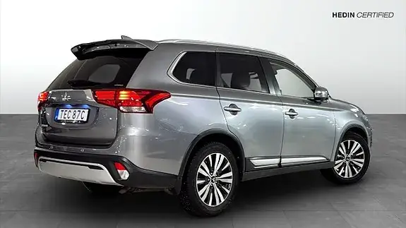 Mitsubishi Outlander 2020 photo 2