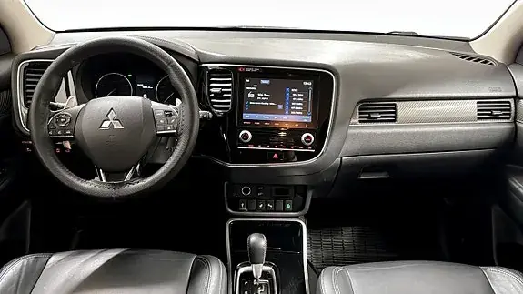 Mitsubishi Outlander 2020 photo 4