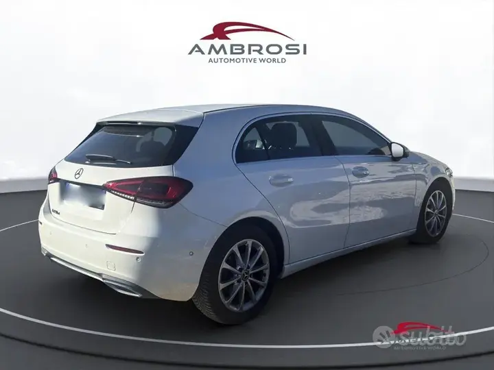 Mercedes-Benz A 180 2019 photo 3