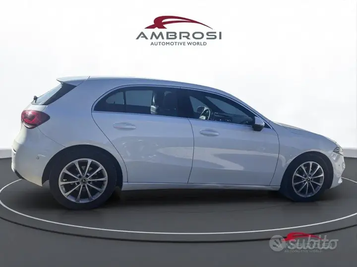 Mercedes-Benz A 180 2019 photo 5