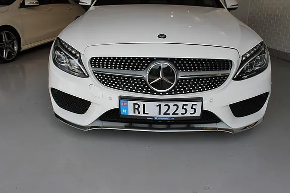 Mercedes-Benz C200 2016 photo 4