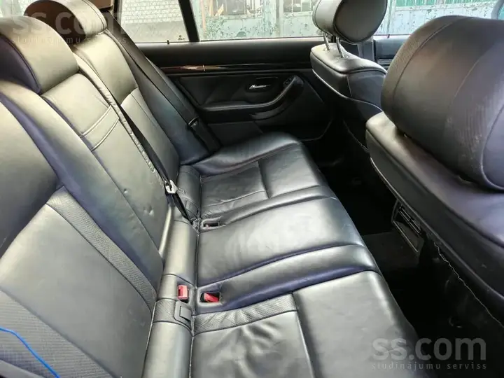 BMW 530D 2003 photo 5