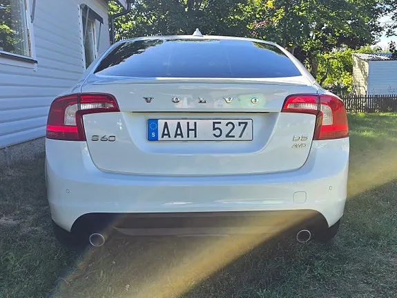 Volvo S60 2013 photo 5