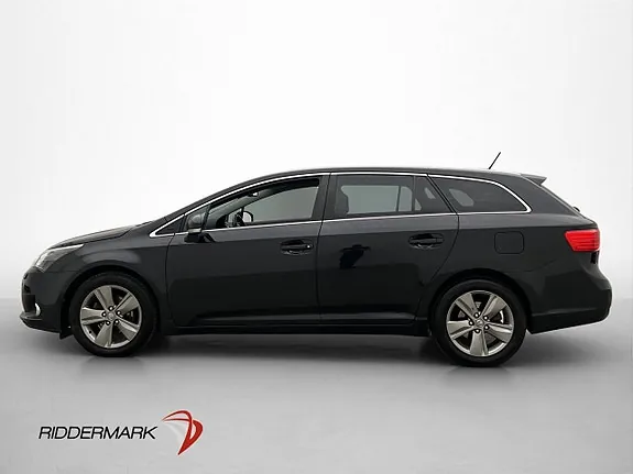 Toyota Avensis 2014 photo 4