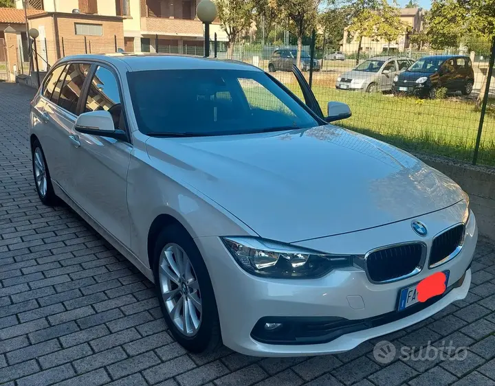 BMW 320D Touring 2015 photo 2