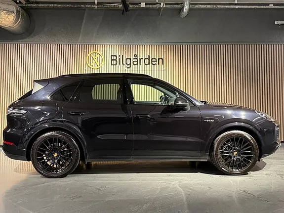 Porsche Cayenne 2019 photo 2
