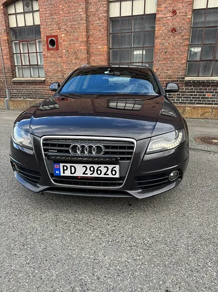 Audi A4 2009 photo 5